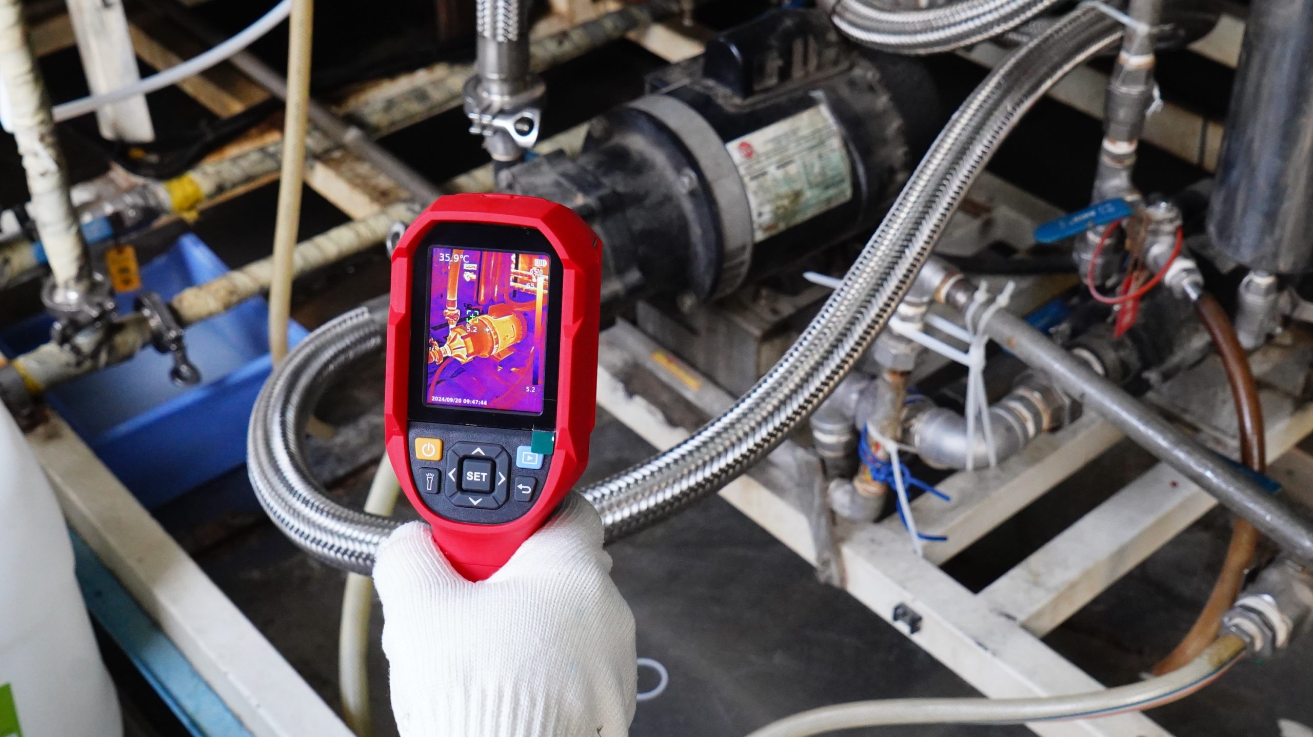 UTi720b-Application 2