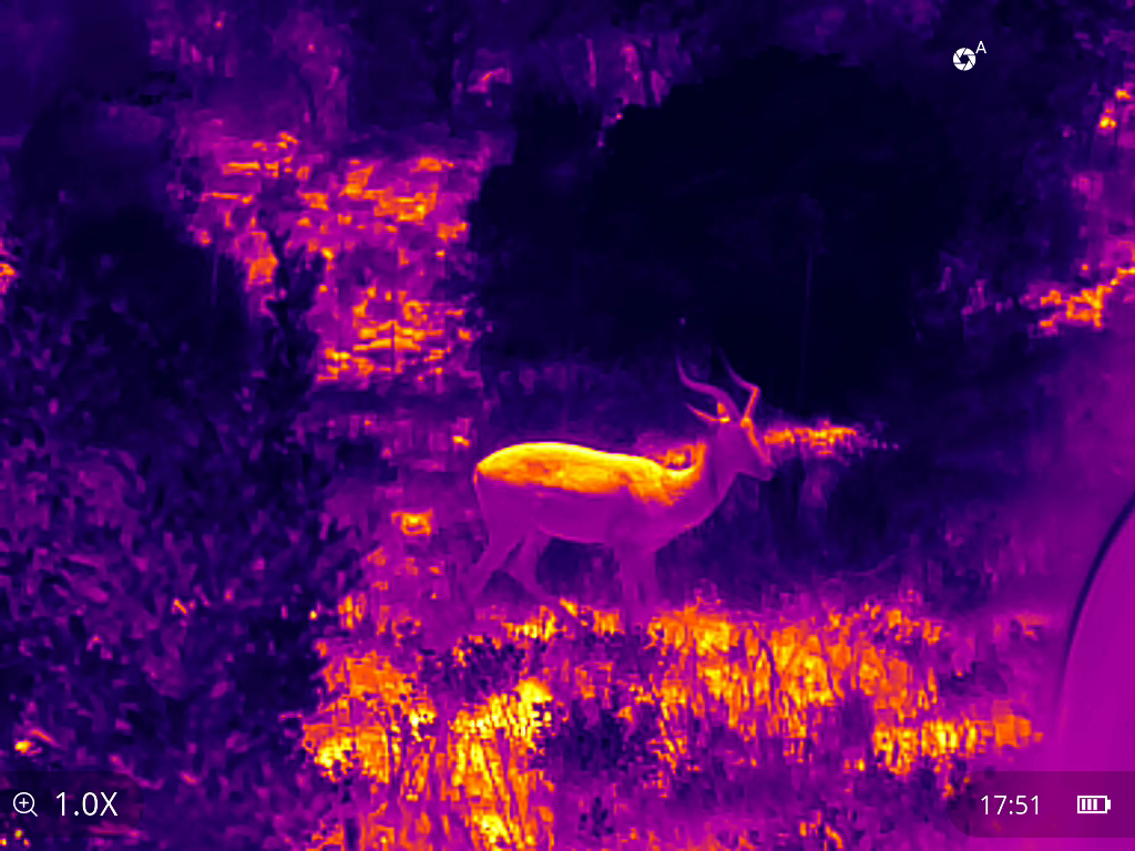 UTx313MR/UTx318MR/UTx325MR 11 Application 4-UTx313MR UTx318MR UTx325MR